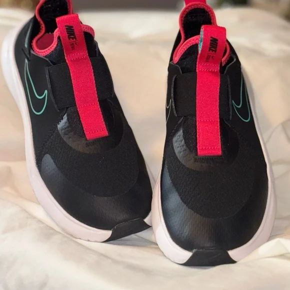 Kids Nike Flex Plus Shoes - Picture 7 of 8